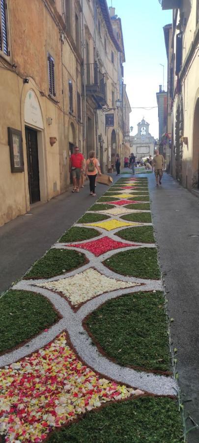 Piazza Duomo Casa Vacanze Sutri Zewnętrze zdjęcie