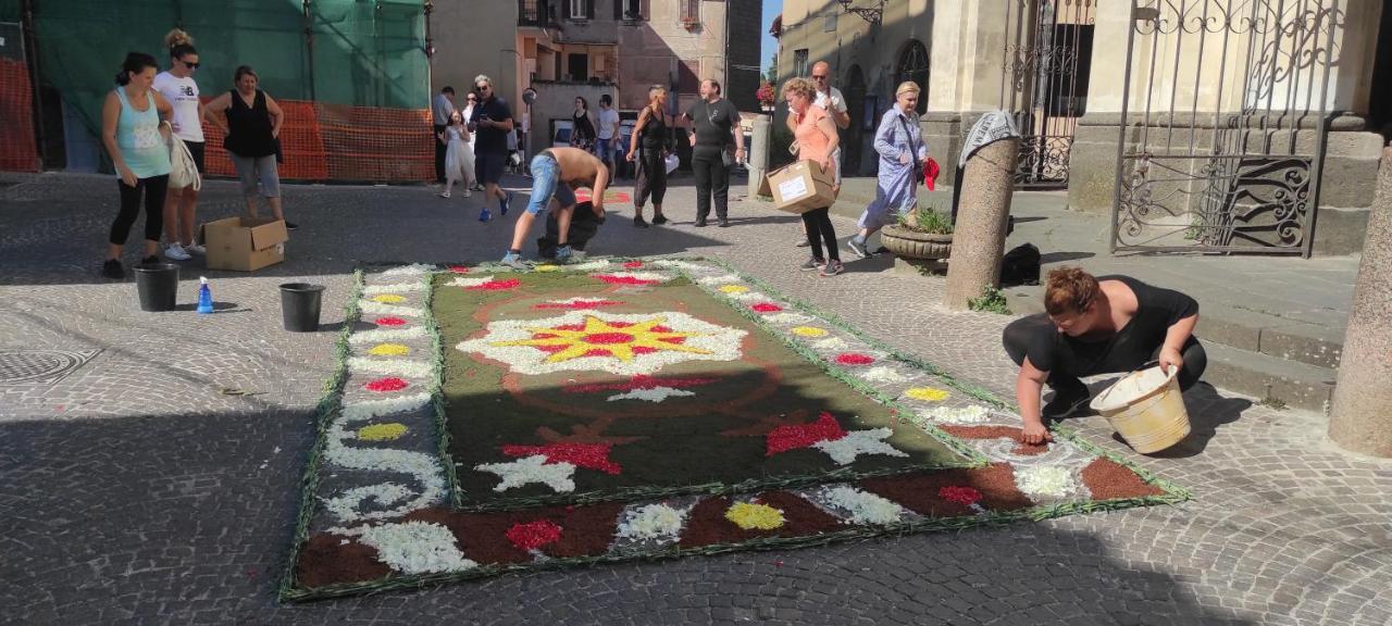 Piazza Duomo Casa Vacanze Sutri Zewnętrze zdjęcie